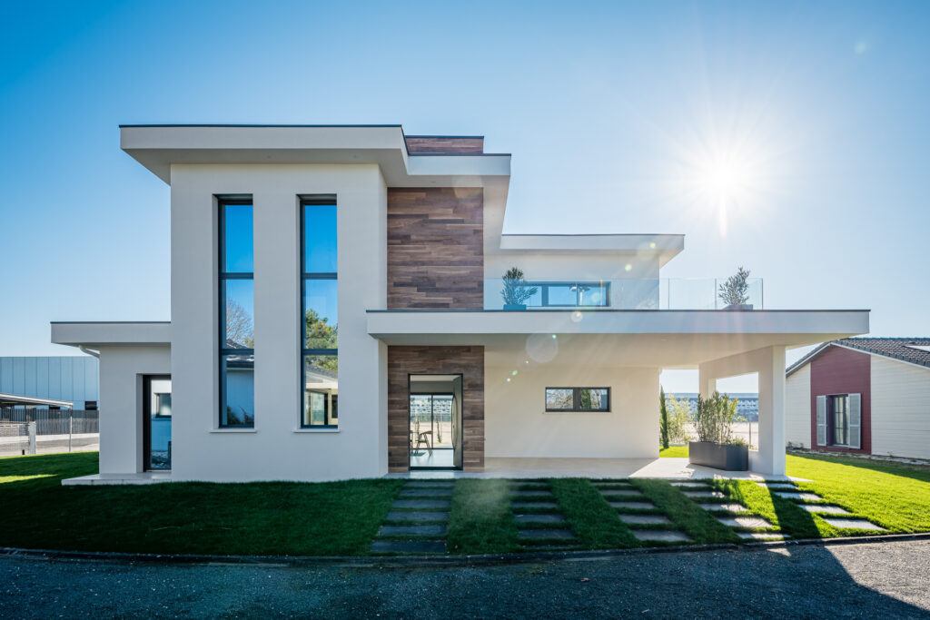 L'architecture d'une maison d'exception avec bois en façade